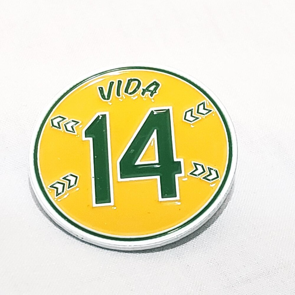 Vida Oakland A's Athletics Green Yellow Uniform #14 Retro Lapel Pin Baseball 1"